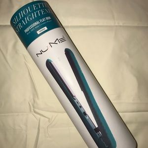 NuMe Silhouette Straighter